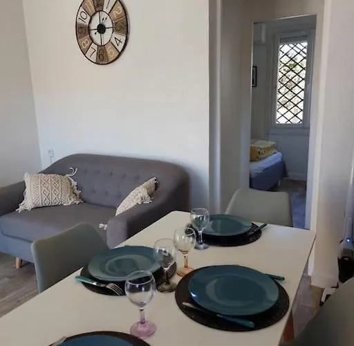 Apartment Location De *